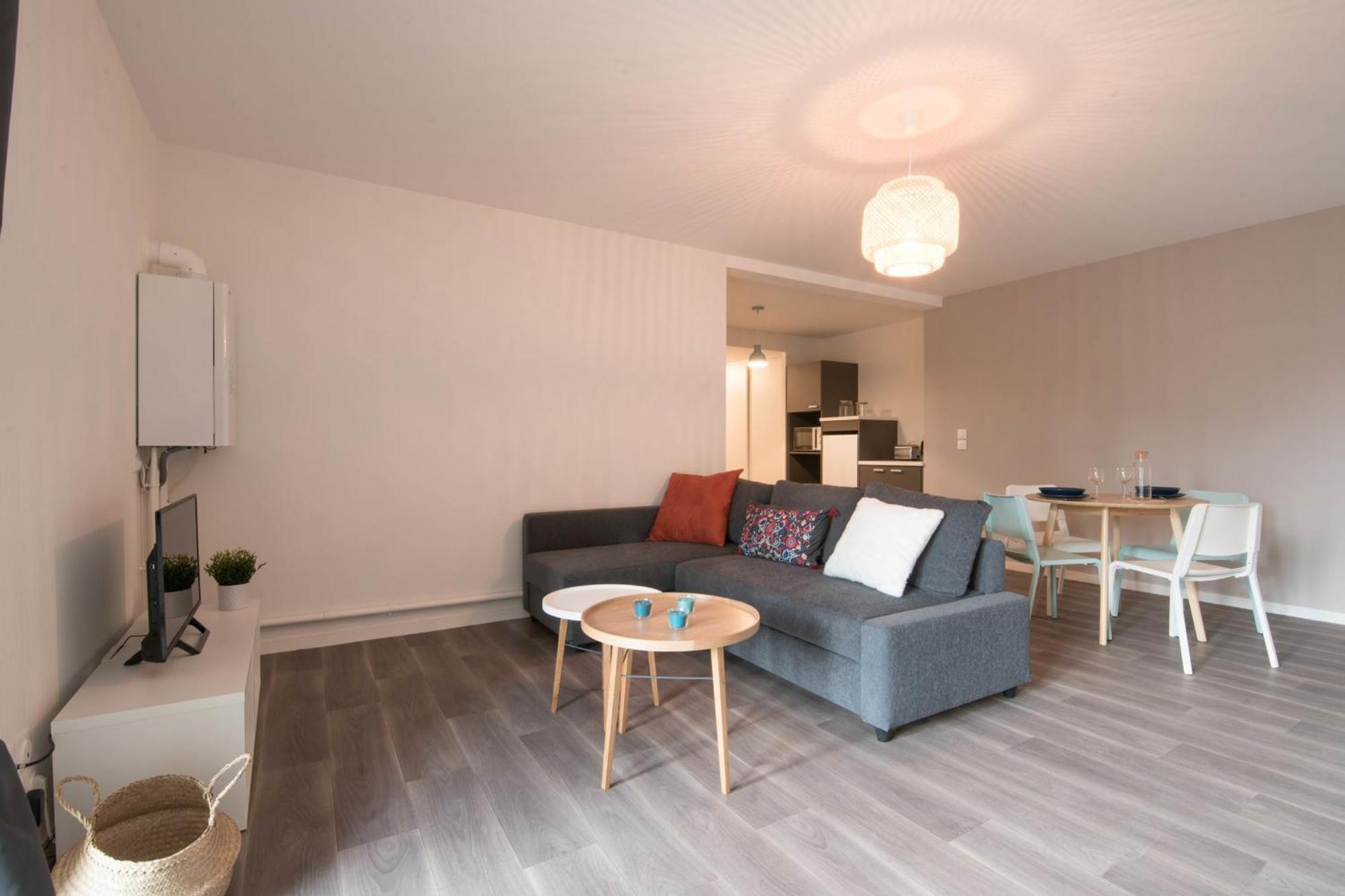 Apartament Melanie - T2 Proche Gare Le Mans Zewnętrze zdjęcie